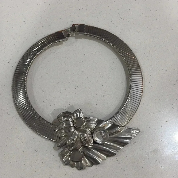 Vintage Necklace - Picture 6 of 7